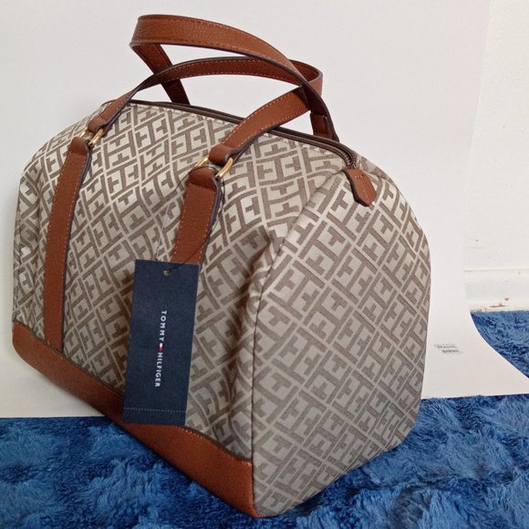 Tommy Hilfiger Handbags - Tommy Hilfiger Satchel Bag
